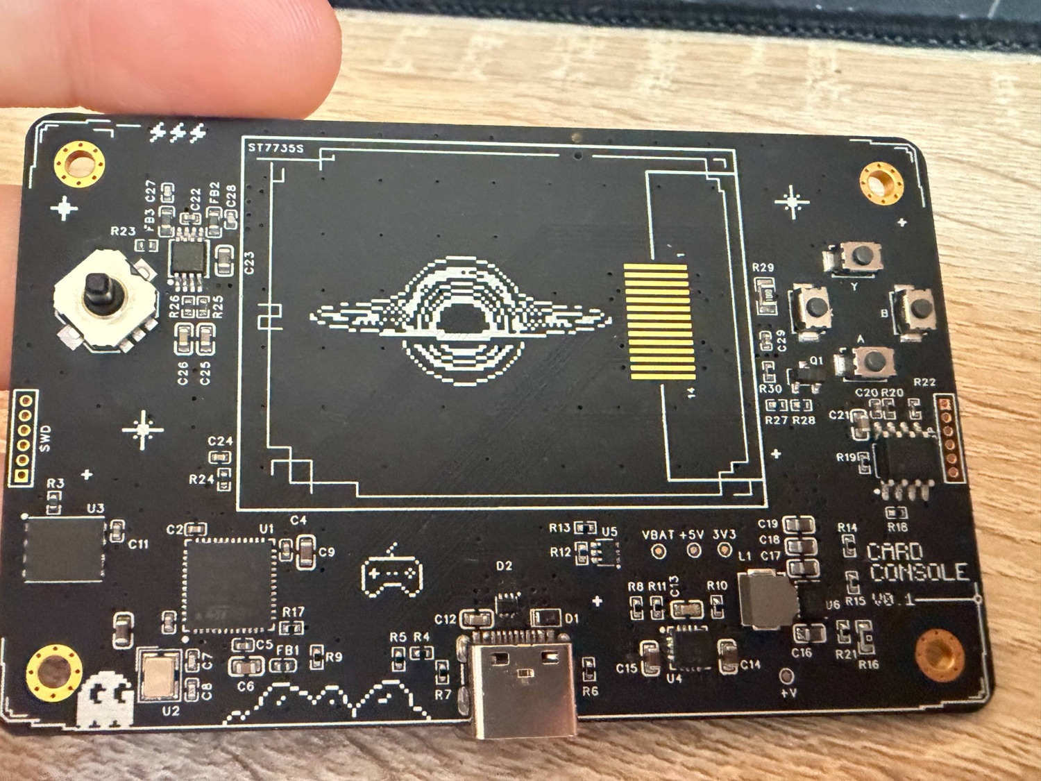 Рисунок 7а — Печатный узел в сборе, лицевая сторона (дисплей, STM32, кнопки, джойстик)